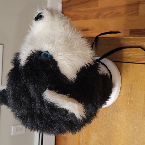 THE ROCKING HORSE WOLF HAT - Picture 2 of 11